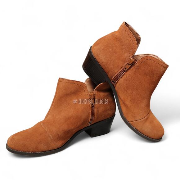Vionic Liv Cognac Tan Suede Low Heel Ankle Booties Western Comfort Size 8.5W - Picture 4 of 11